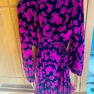 All in Favor Size L Black and Bright Pink floral wrap dress is adorable
